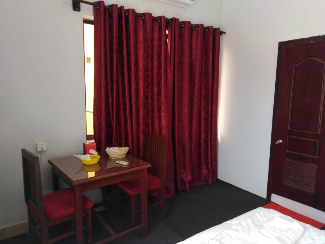 Violet Villa And Restro Siem Reap Dış mekan fotoğraf