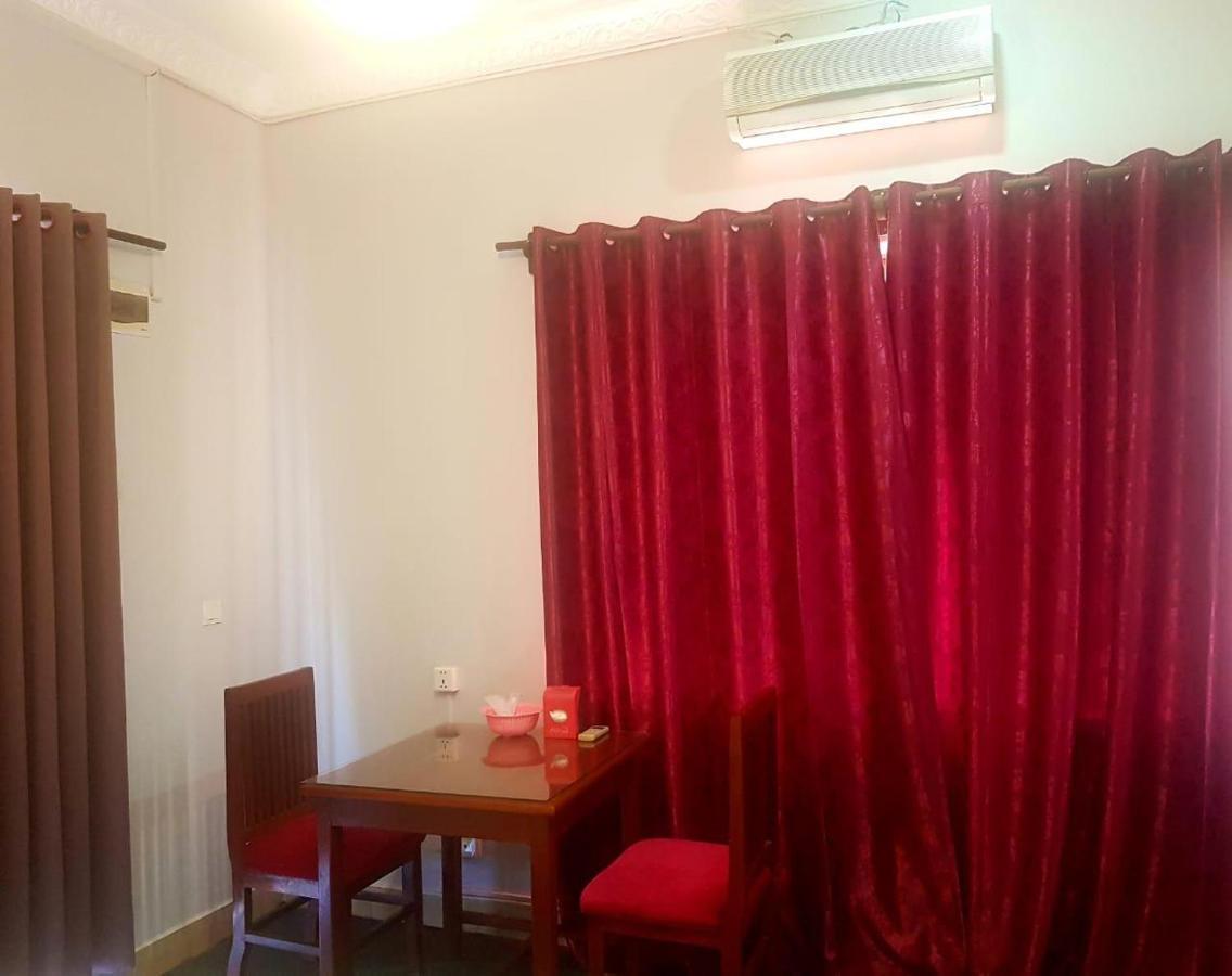 Violet Villa And Restro Siem Reap Dış mekan fotoğraf